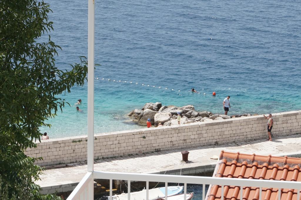 Apartments Silvija Pisak Εξωτερικό φωτογραφία